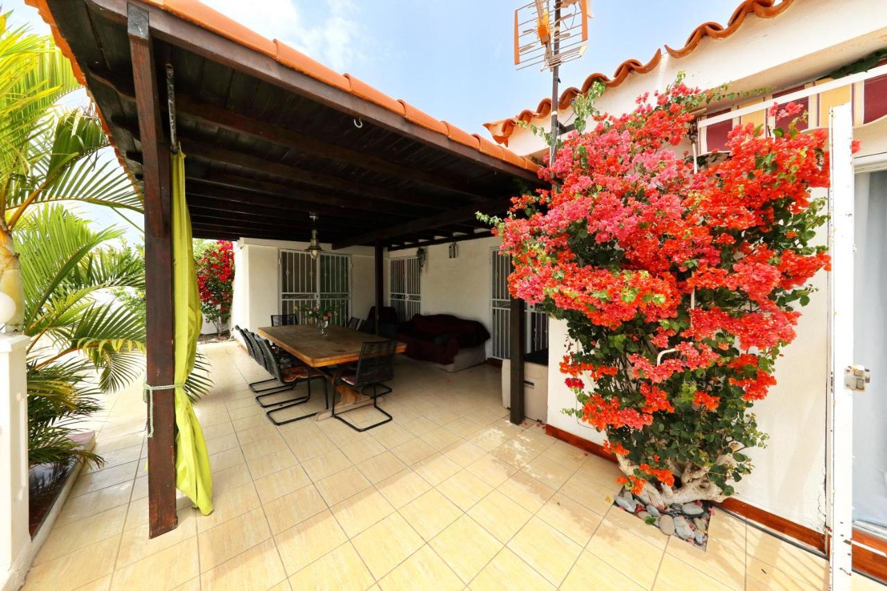 Villa Sofia In *